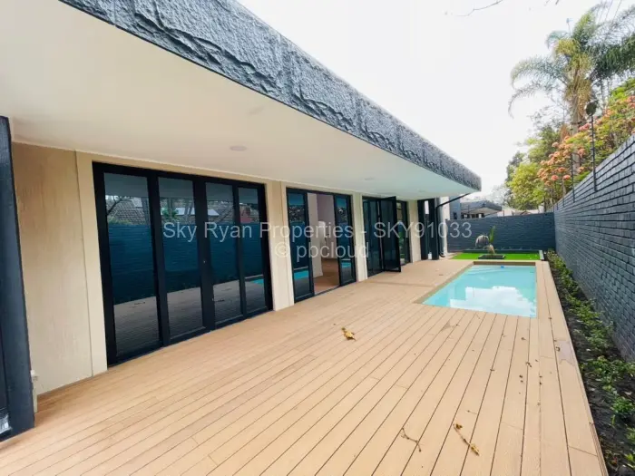 Townhouse/Cluster for Sale in Mount Pleasant, Harare