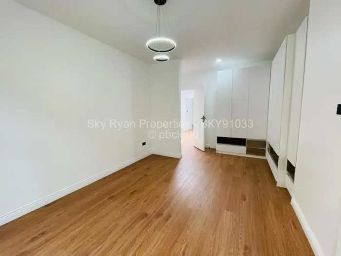 Townhouse/Cluster for Sale in Mount Pleasant, Harare