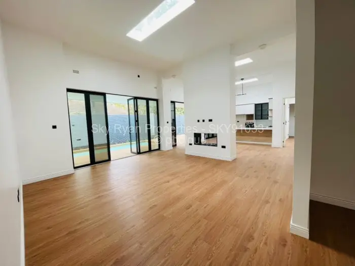 Townhouse/Cluster for Sale in Mount Pleasant, Harare