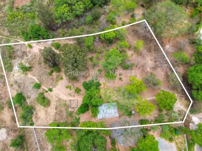 Residential Stand for Sale in Glen Lorne, Harare