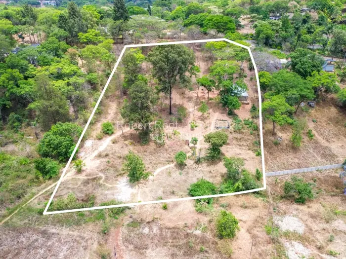 Residential Stand for Sale in Glen Lorne, Harare