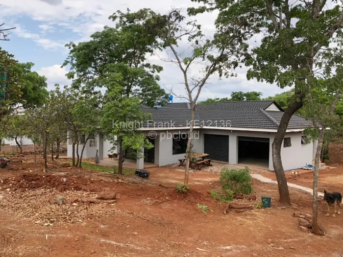 5 Bedroom House for Sale in Shawasha Hills, Harare