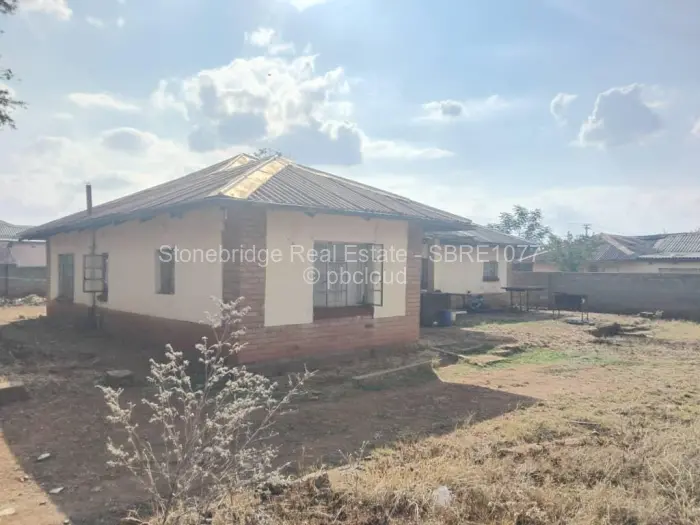 3 Bedroom House for Sale in Queens Park West, Bulawayo