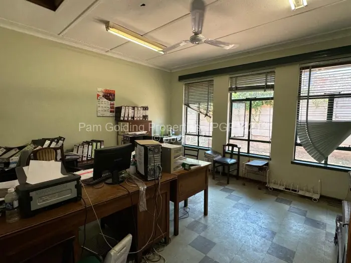 Warehouse/Industrial for Sale in Donnington, Bulawayo