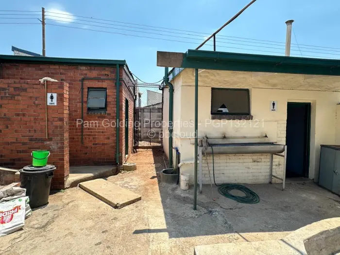 Warehouse/Industrial for Sale in Donnington, Bulawayo
