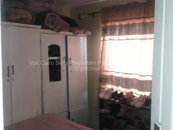 4 Bedroom House for Sale in Kuwadzana, Harare