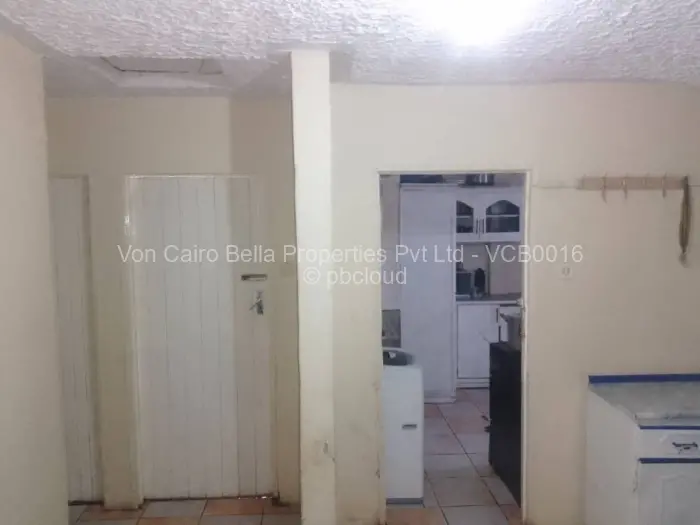 4 Bedroom House for Sale in Kuwadzana, Harare