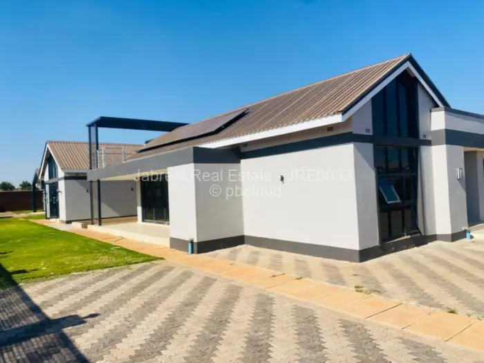 5 Bedroom House for Sale in Mount Pleasant Heights, Harare