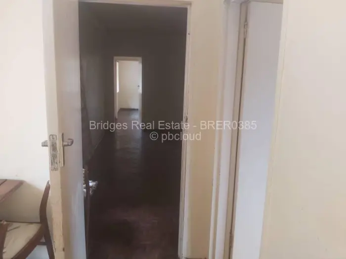 3 Bedroom House to Rent in Highfield, Harare