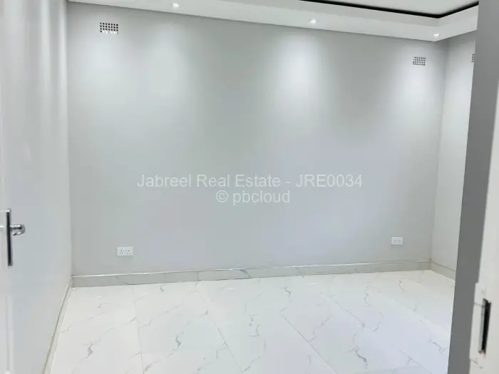 4 Bedroom House for Sale in Borrowdale, Harare