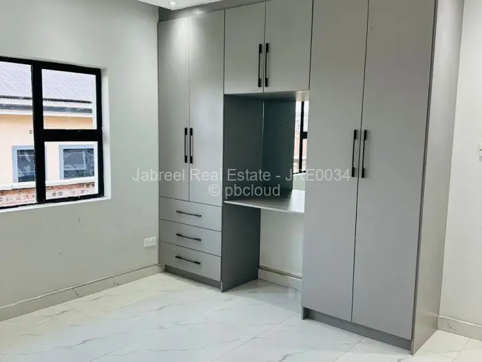 4 Bedroom House for Sale in Borrowdale, Harare