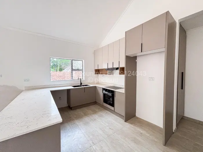 Townhouse/Cluster for Sale in Greendale, Harare