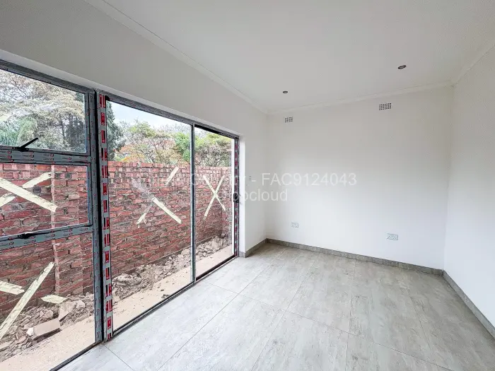 Townhouse/Cluster for Sale in Greendale, Harare