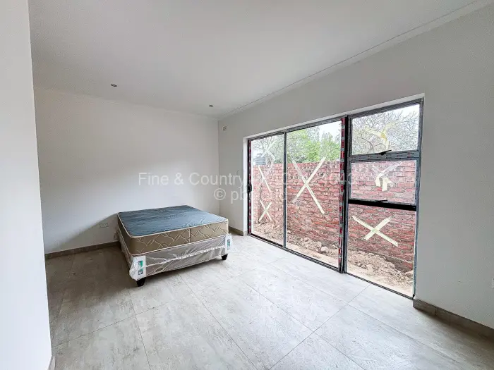 Townhouse/Cluster for Sale in Greendale, Harare