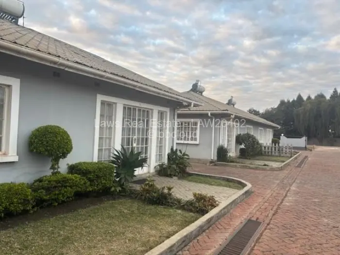 Townhouse/Cluster for Sale in Marlborough, Harare