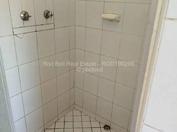 Townhouse/Cluster to Rent in Athlone, Harare