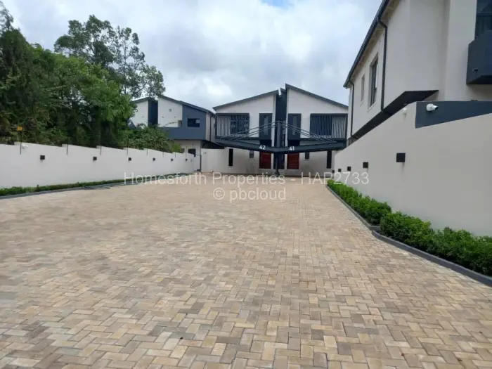 Townhouse/Cluster for Sale in Avondale, Harare