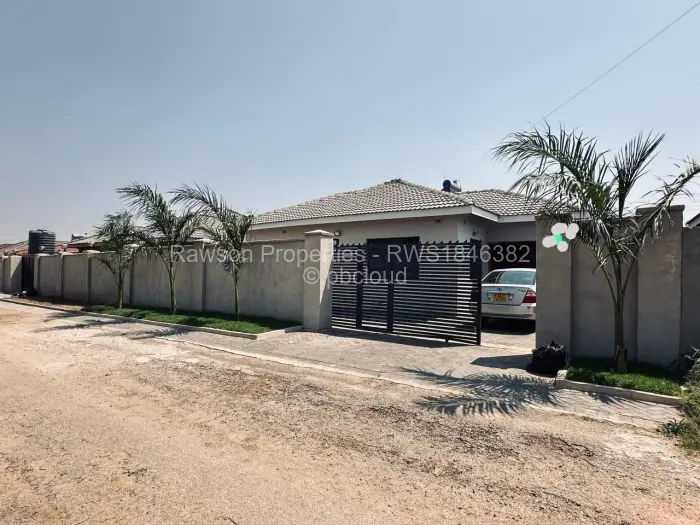 4 Bedroom House for Sale in Madokero Estates, Harare