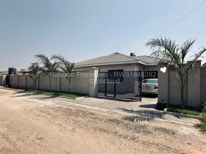 4 Bedroom House for Sale in Madokero Estates, Harare