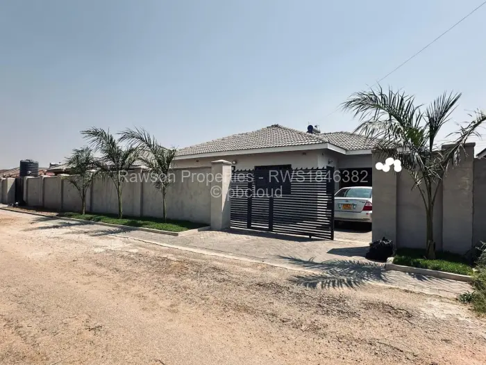 4 Bedroom House for Sale in Madokero Estates, Harare