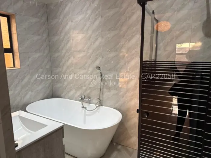 Townhouse/Cluster to Rent in Avondale West, Harare