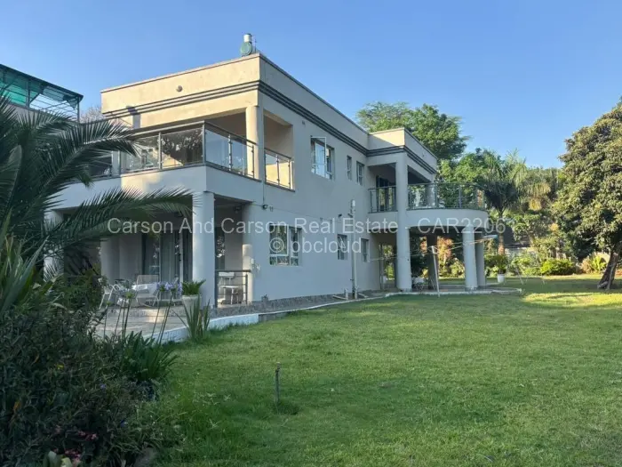 7 Bedroom House for Sale in Chisipite, Harare