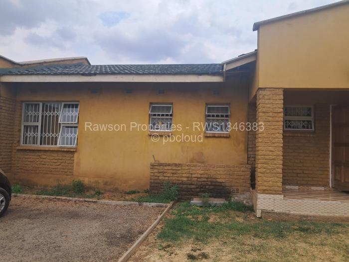 2 Bedroom Cottage/Garden Flat for Sale in Madokero Estates, Harare