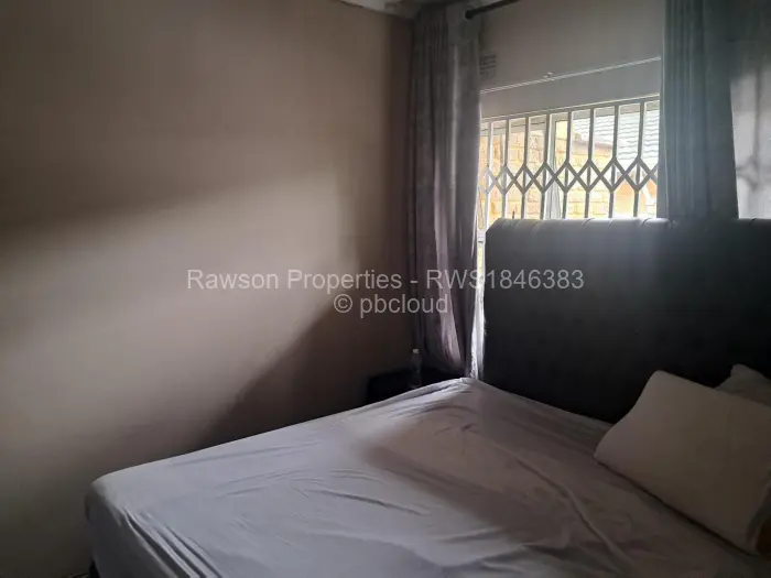 2 Bedroom Cottage/Garden Flat for Sale in Madokero Estates, Harare
