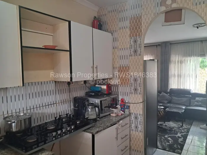 2 Bedroom Cottage/Garden Flat for Sale in Madokero Estates, Harare