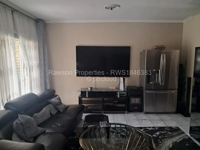 2 Bedroom Cottage/Garden Flat for Sale in Madokero Estates, Harare