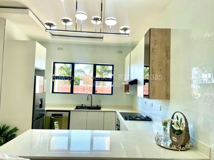 3 Bedroom Cottage/Garden Flat for Sale in The Grange, Harare