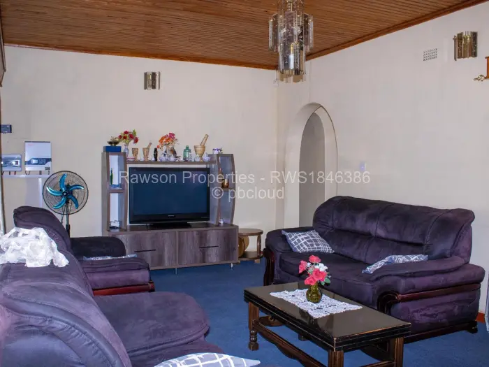 4 Bedroom House for Sale in Waterfalls, Harare