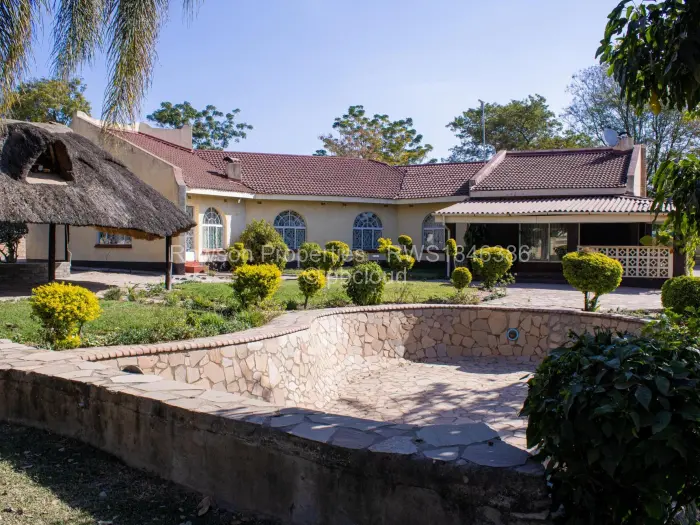 4 Bedroom House for Sale in Waterfalls, Harare