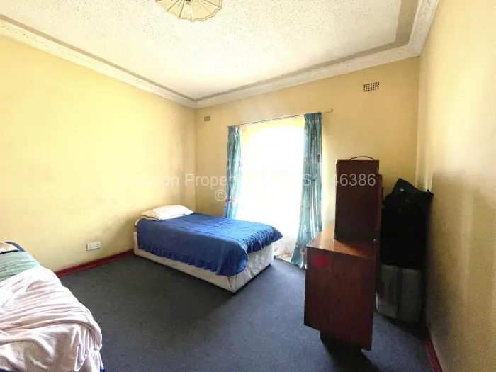 4 Bedroom House for Sale in Waterfalls, Harare