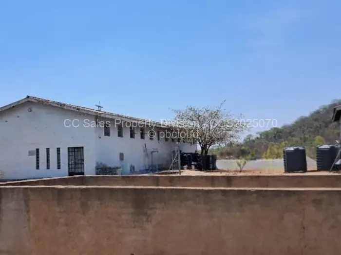 Warehouse/Industrial for Sale in Chiredzi, Chiredzi