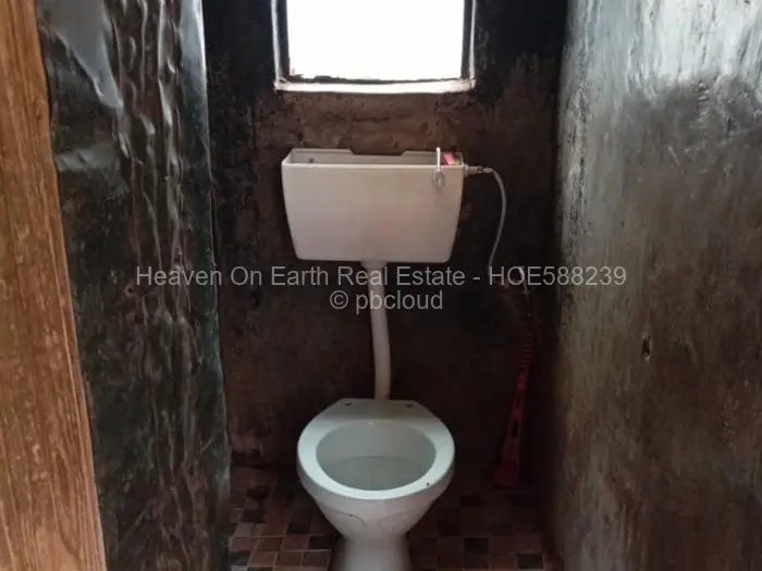 House for Sale in Mufakose, Harare