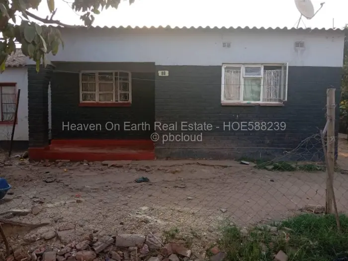 House for Sale in Mufakose, Harare