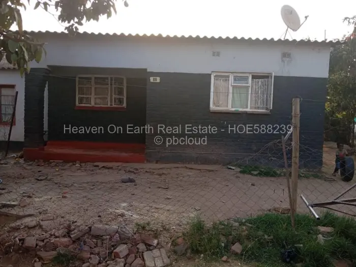House for Sale in Mufakose, Harare