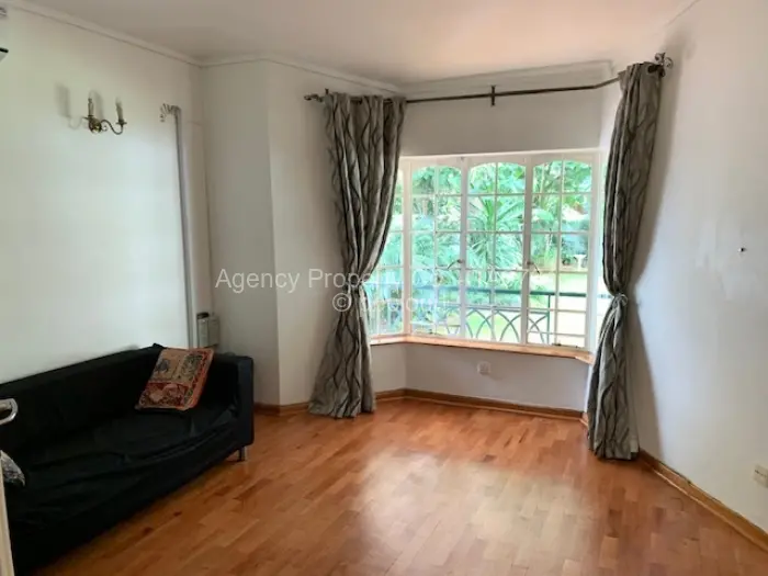 Townhouse/Cluster to Rent in Borrowdale, Harare