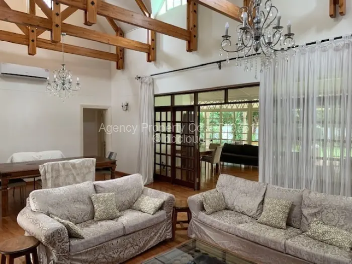 Townhouse/Cluster to Rent in Borrowdale, Harare