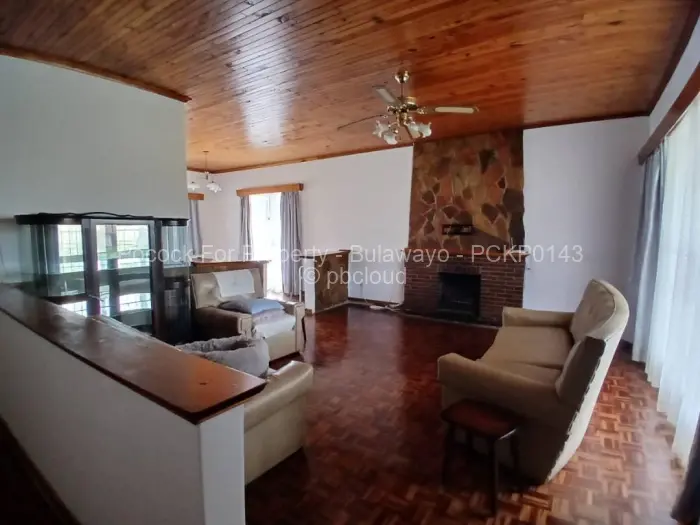 4 Bedroom House for Sale in Woodlands, Bulawayo