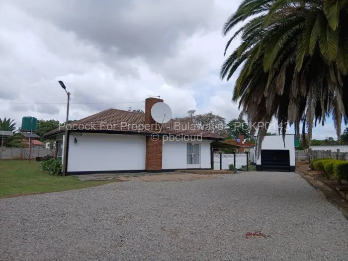 4 Bedroom House for Sale in Woodlands, Bulawayo