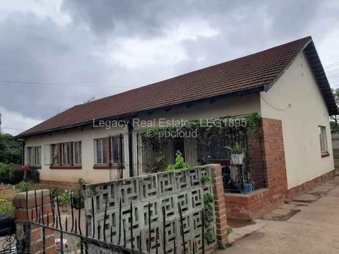 4 Bedroom House for Sale in Braeside, Harare