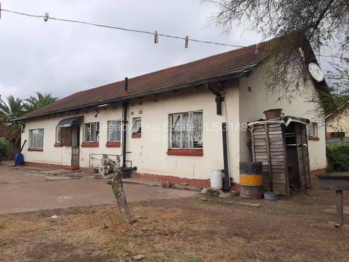 4 Bedroom House for Sale in Braeside, Harare