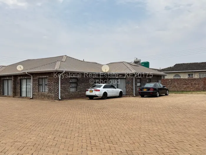 Townhouse/Cluster for Sale in Meyrick Park, Harare