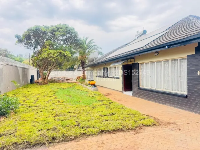 4 Bedroom House for Sale in Emerald Hill, Harare