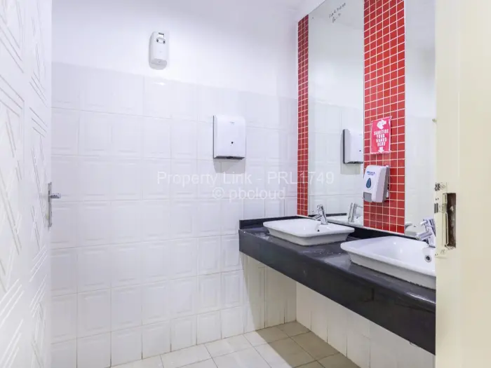 Office to Rent in Newlands, Harare