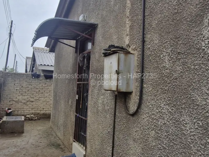 4 Bedroom House for Sale in Chitungwiza, Chitungwiza