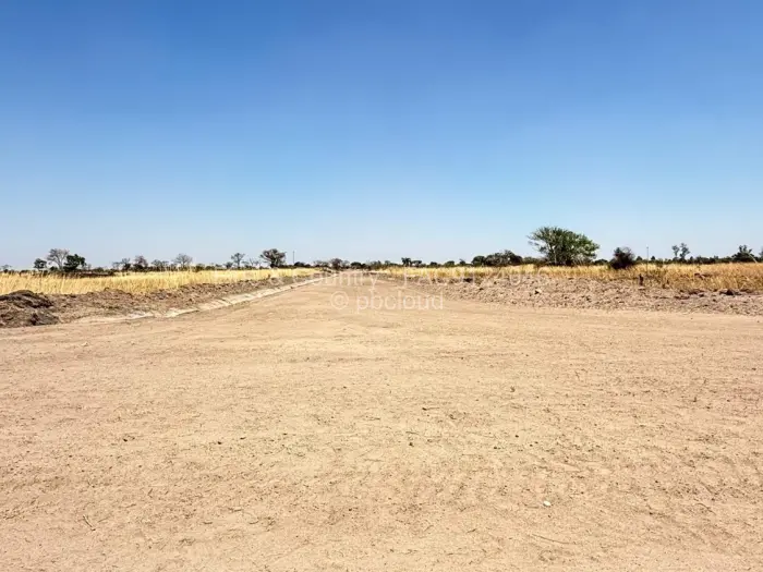 Residential Stand for Sale in Norton, Norton