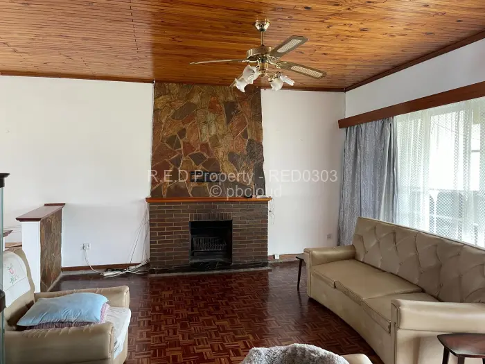 4 Bedroom House for Sale in Woodlands, Bulawayo